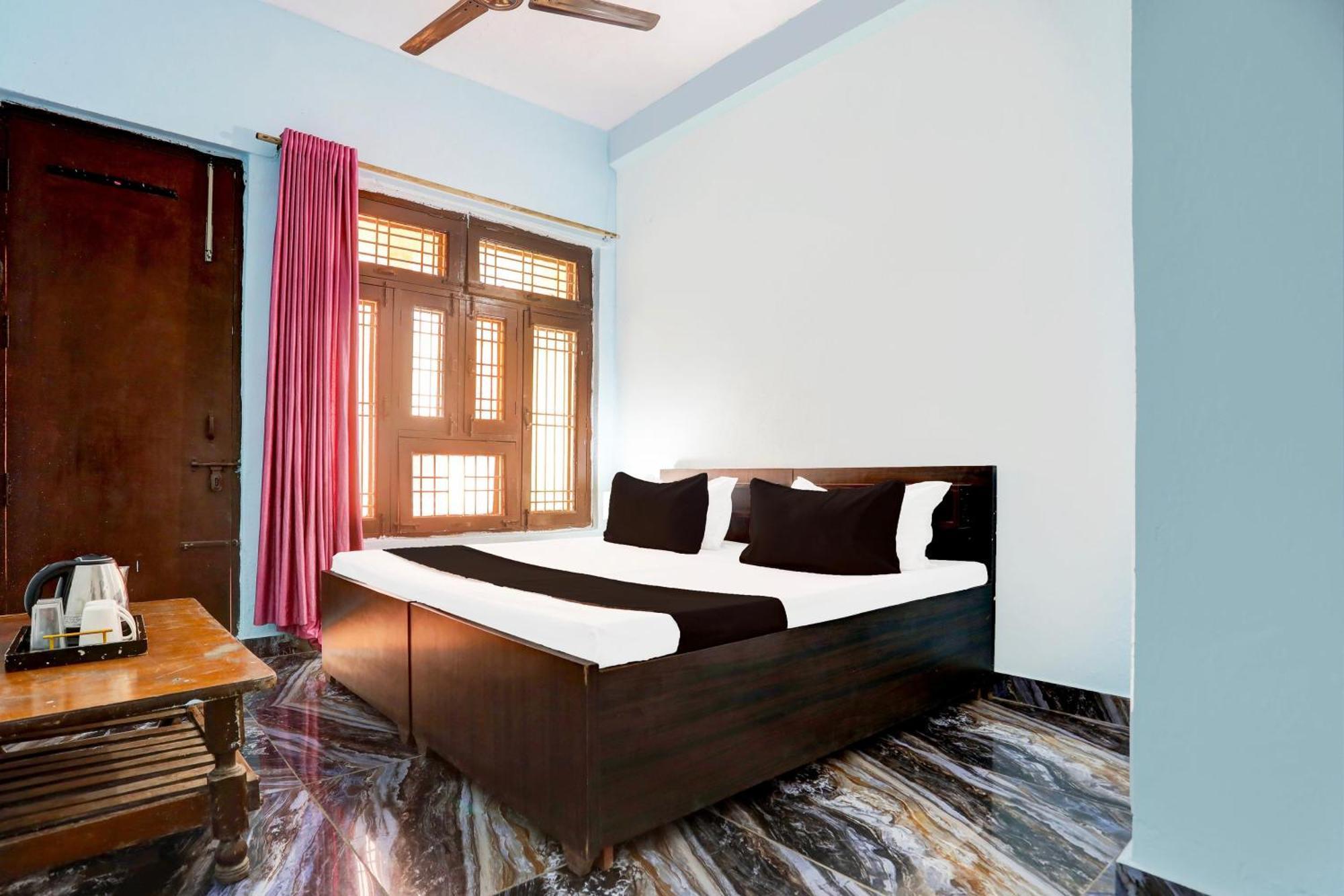 Spot On New Diamond Guest House Rudrapur Exterior foto
